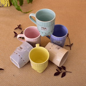set of 6 multicolor cups on a table